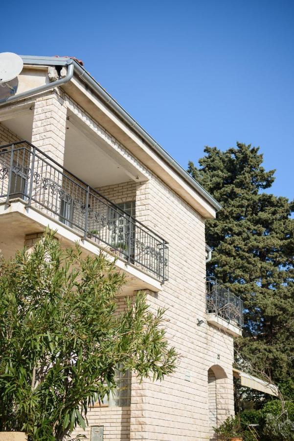 Villa Claudia Lemon Appartment Premantura Buitenkant foto